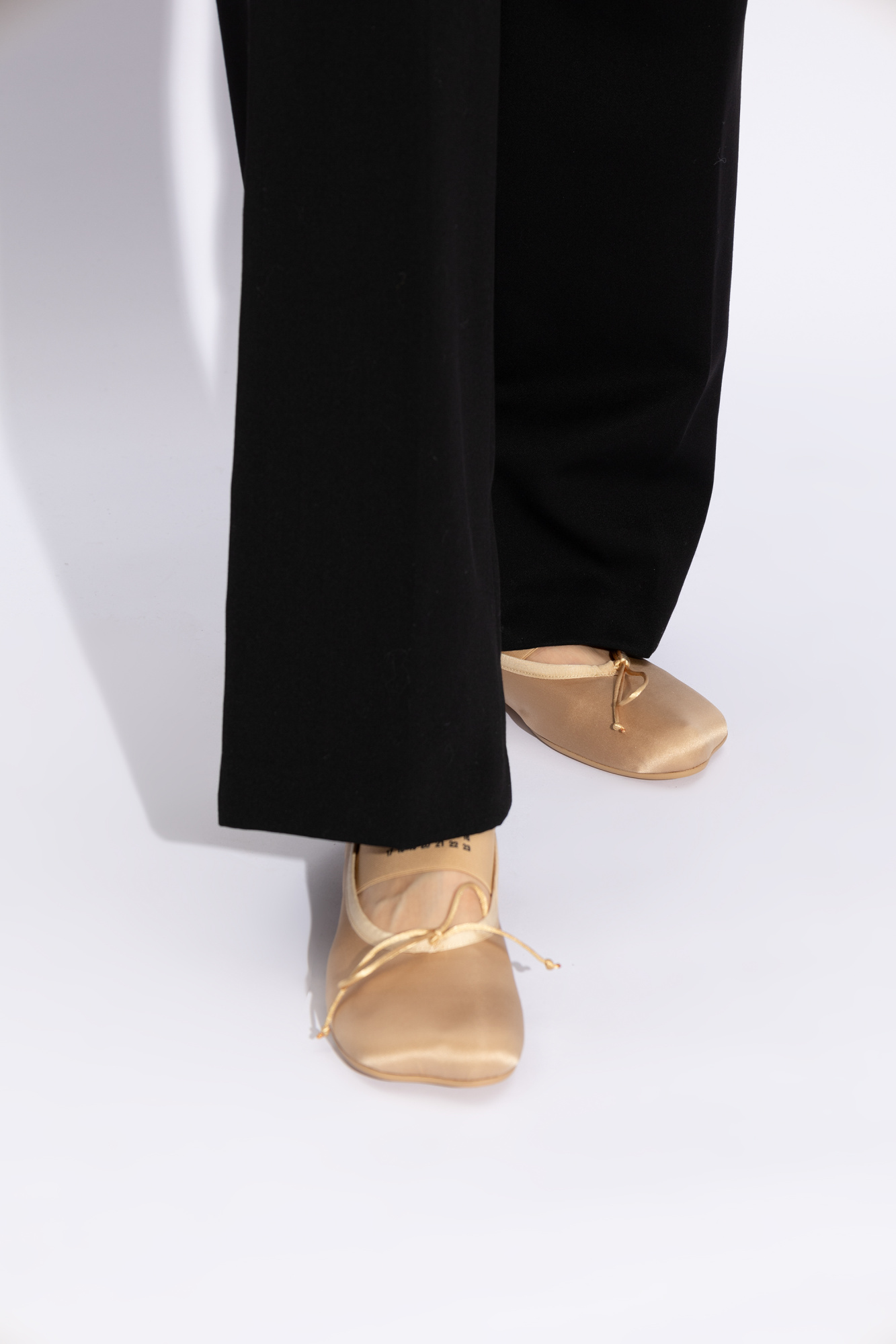SchaferandweinerShops KR - Beige 'Anatomic' Ballet Flats MM6